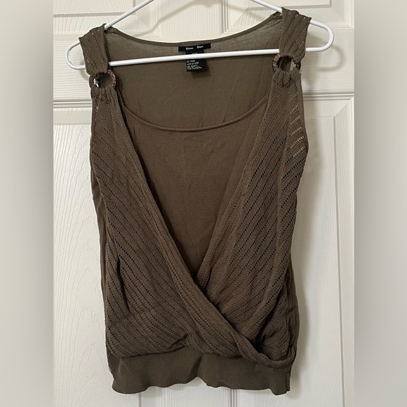 Army green cross twist sleeveless shirt sz M - Picture 1 of 6